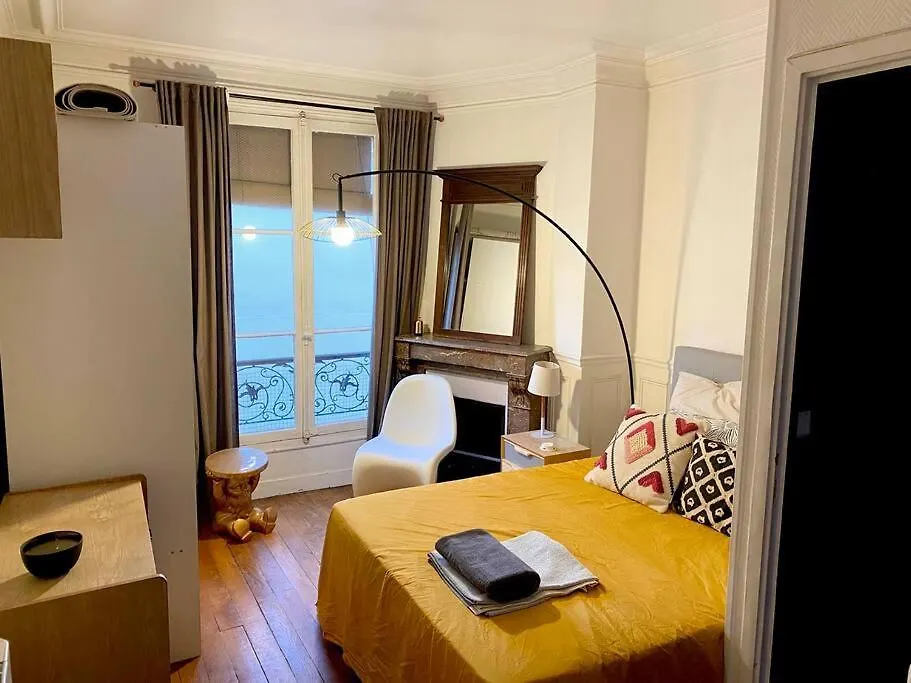 Nice And Cosy Apartment Menilmontant باريس