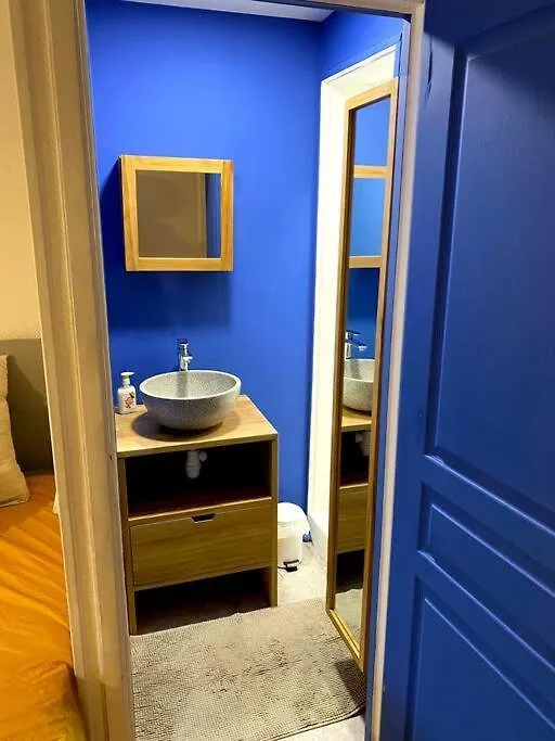 Nice And Cosy Apartment Menilmontant باريس فرنسا